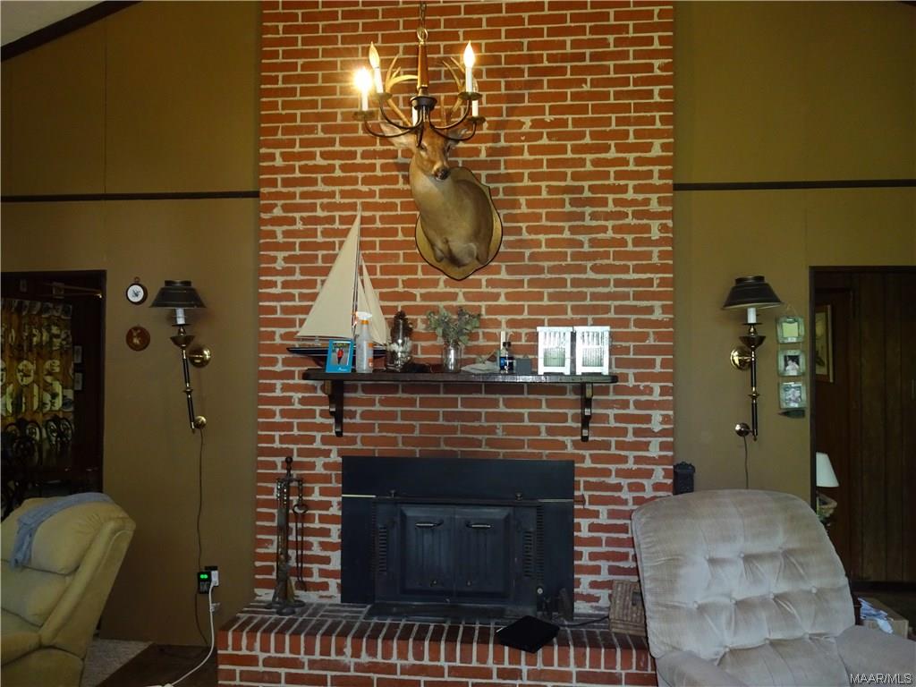 633 Lost Creek Trail, Alexander City, AL 35010