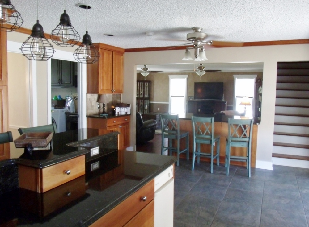 1023 HILLCREST ROAD, Arab, AL 35016