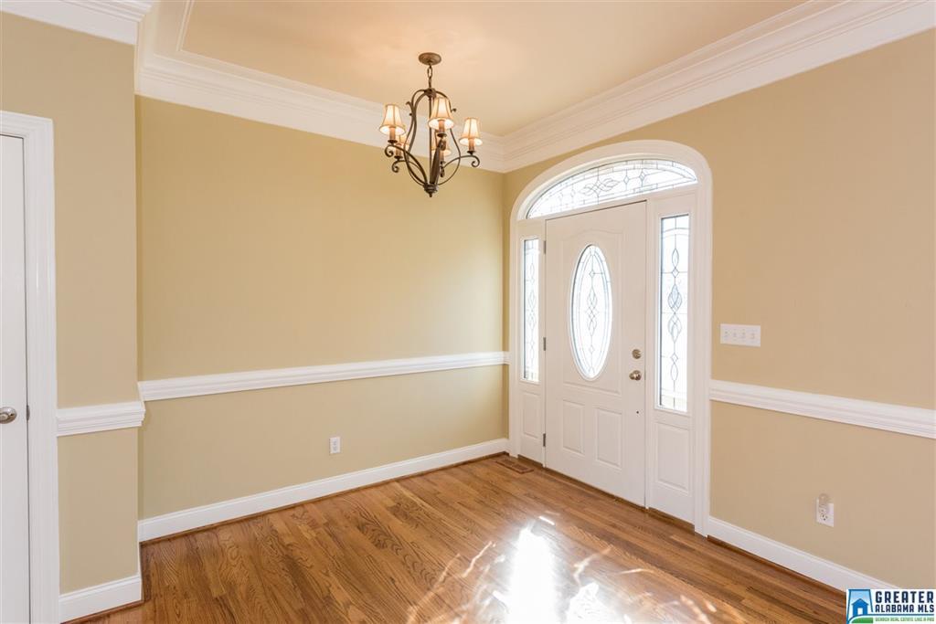 5568 South Shades Crest Road, Birmingham, AL 35022