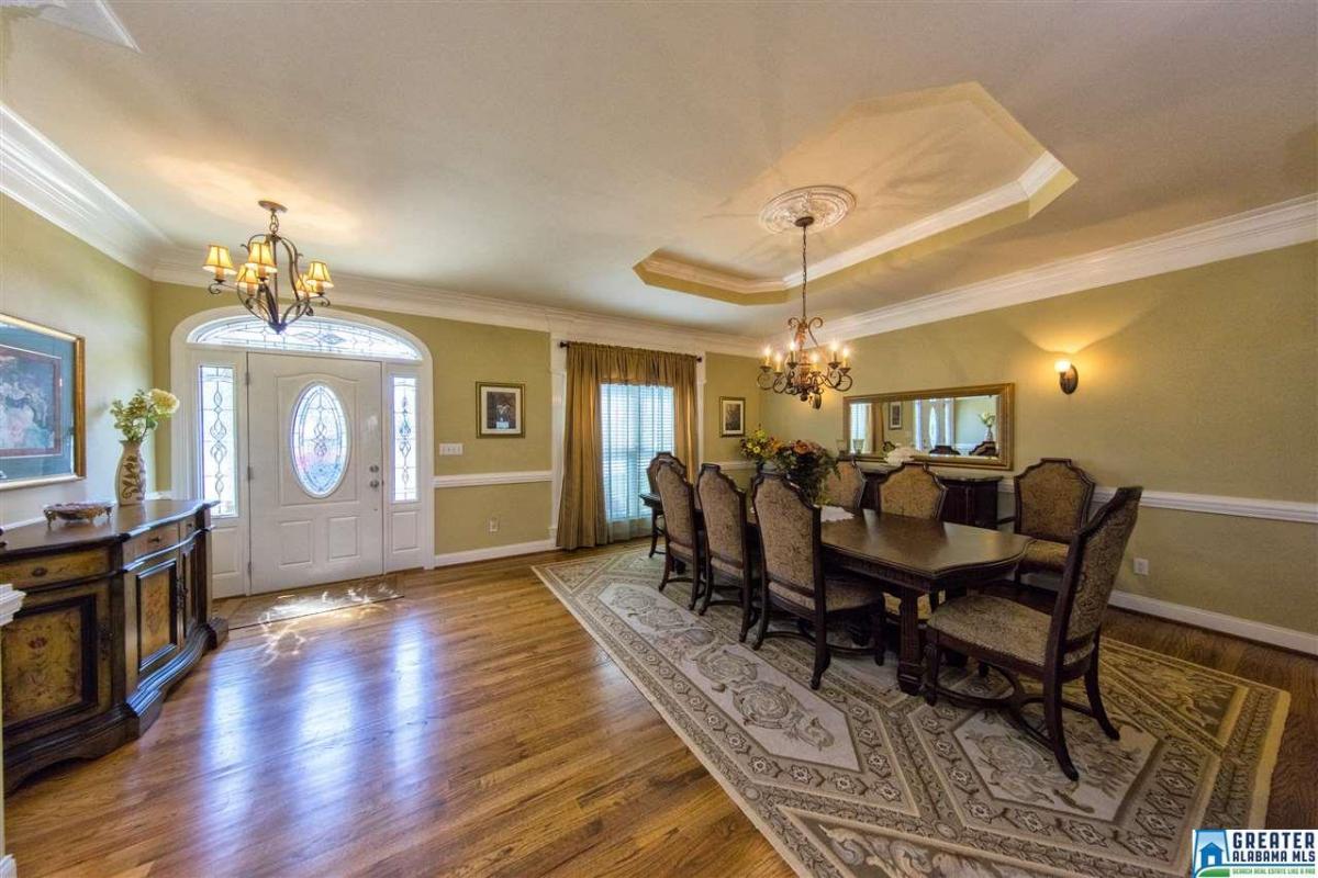 5568 SOUTH SHADES CREST RD, Birmingham, AL 35022