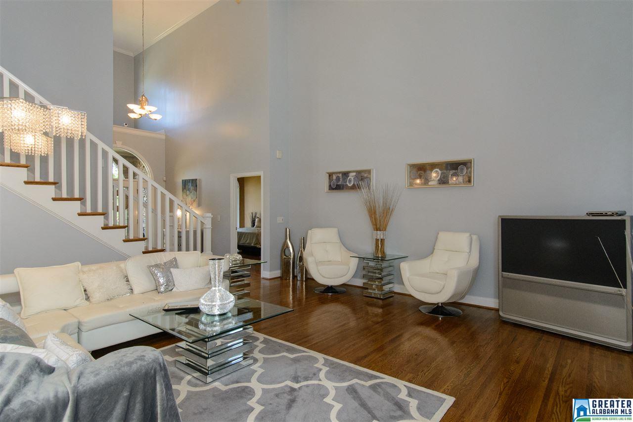 7228 CLOVERLEAF LN, Helena, AL 35022