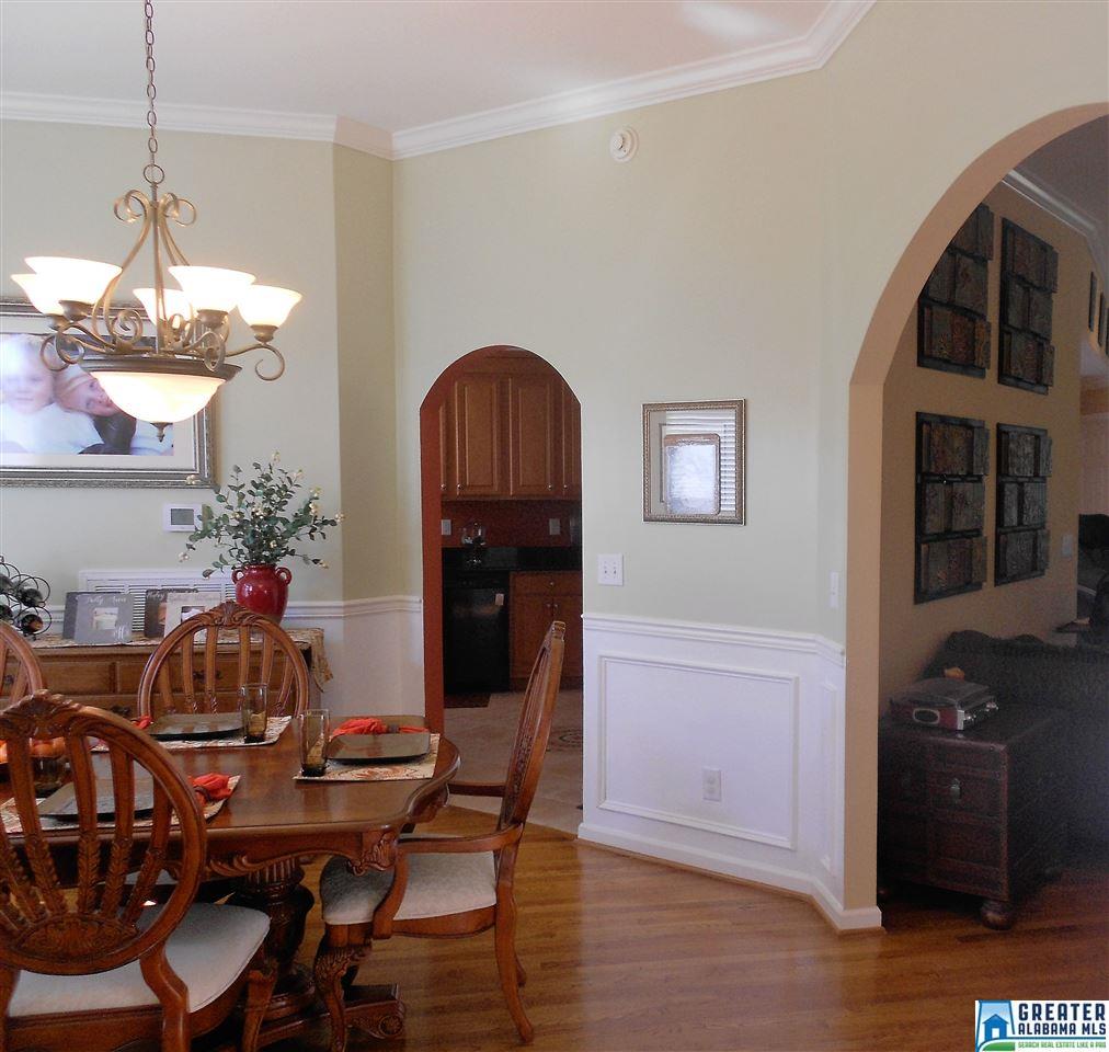 2733 OAKLEAF CIR, Helena, AL 35022