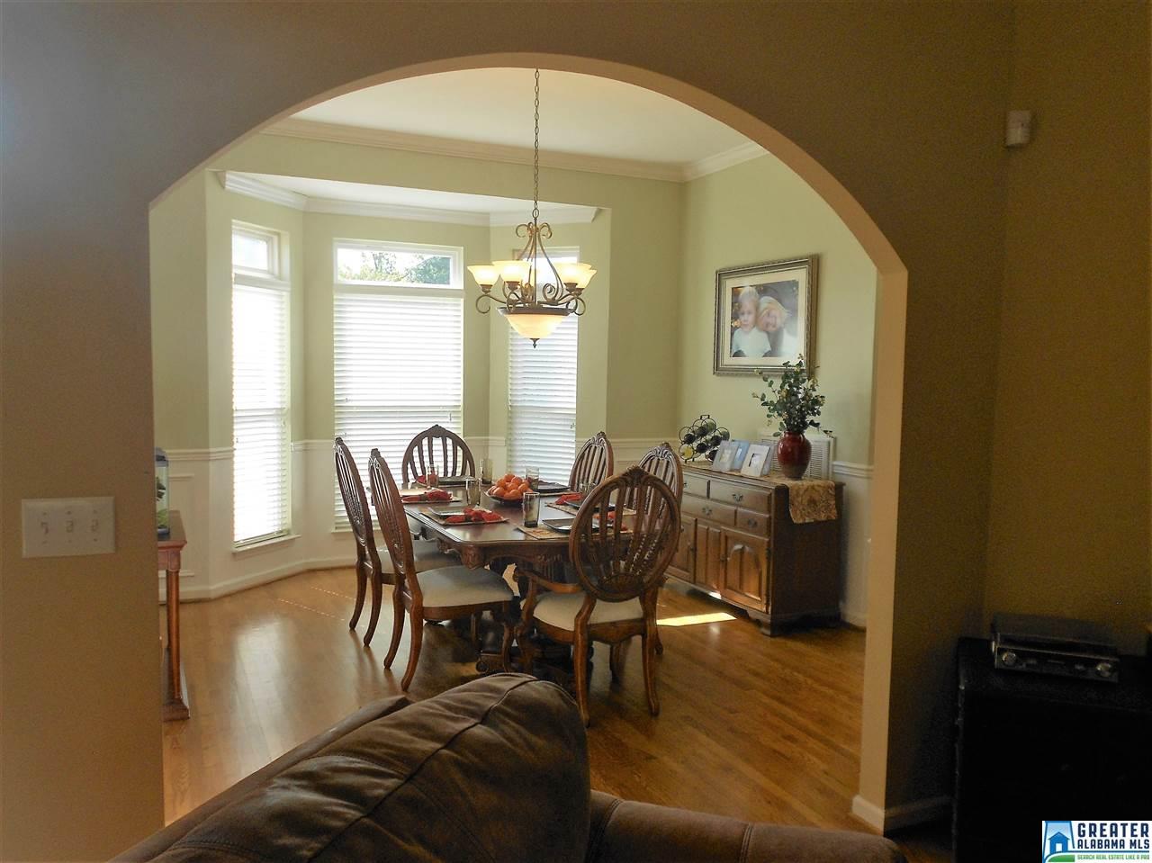 2733 OAKLEAF CIR, Helena, AL 35022