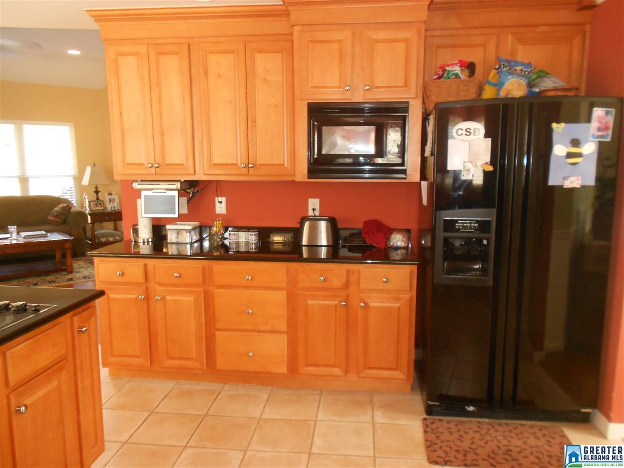 2733 OAKLEAF CIR, Helena, AL 35022