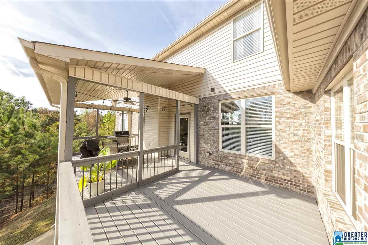 1091 GRAND OAKS DR, Hoover, AL 35022