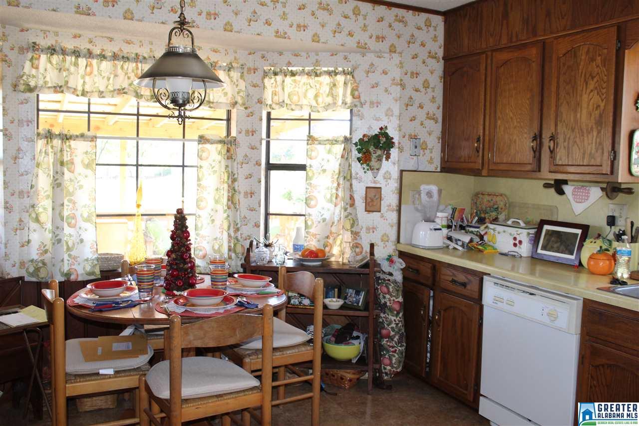117 EDGEWOOD DR, Hueytown, AL 35023