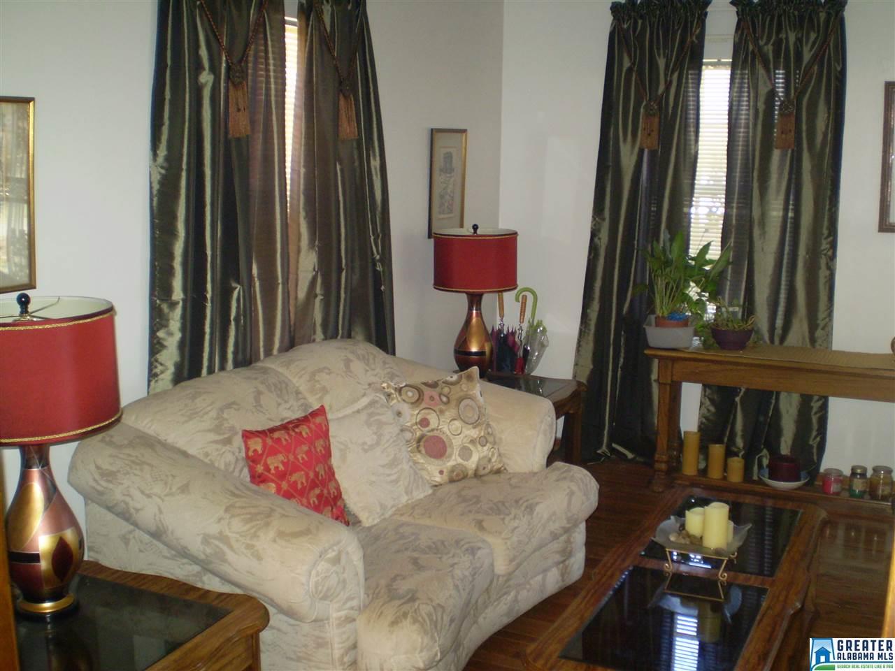 712 BOYCE AVE, Hueytown, AL 35023