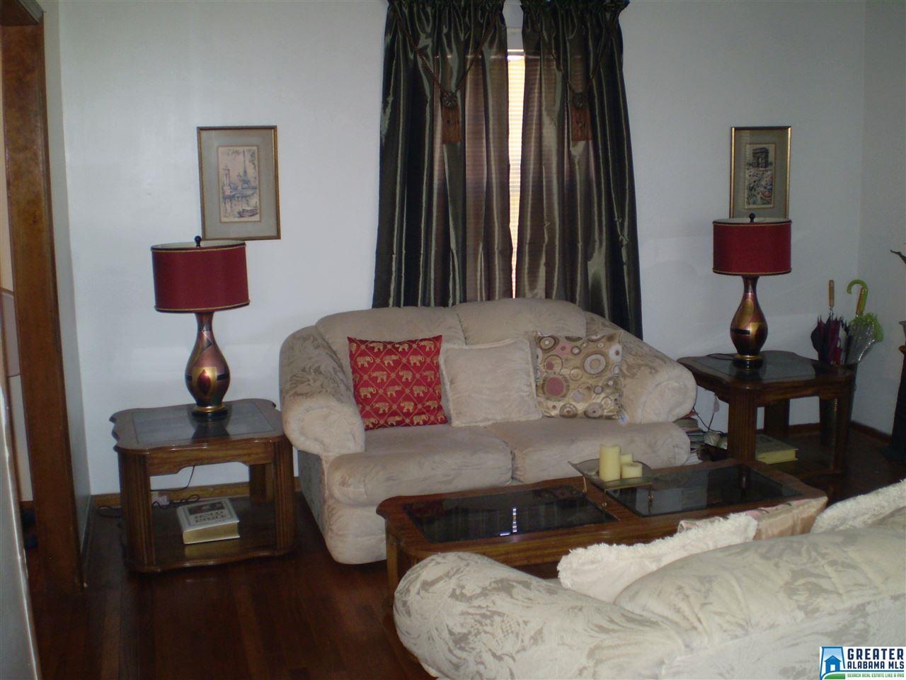 712 BOYCE AVE, Hueytown, AL 35023