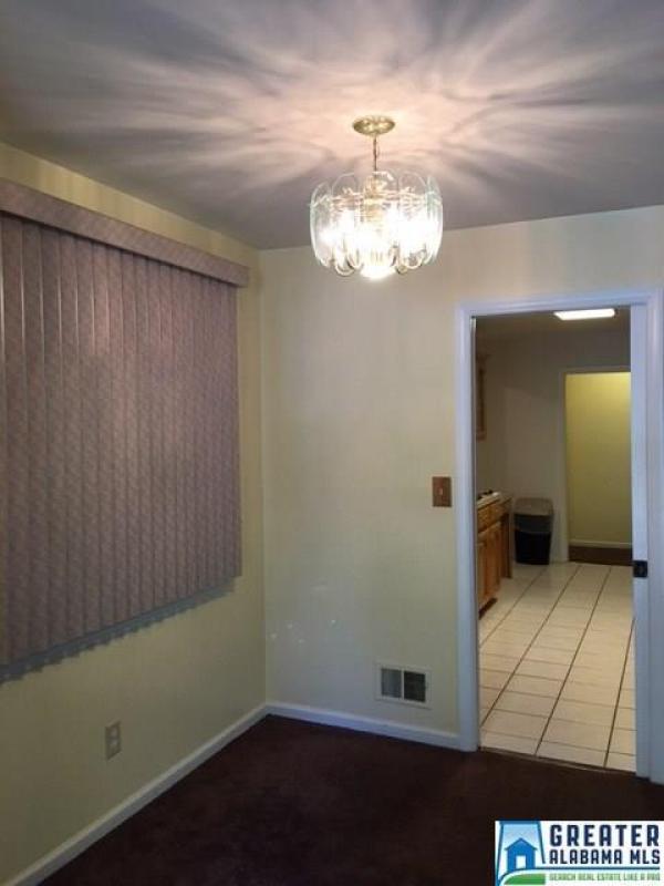 96 Chapel Drive, Hueytown, AL 35023