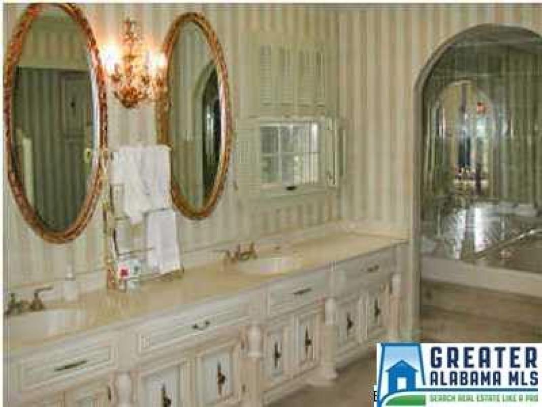 1141 MAPLE DR, Blountsville, AL 35031