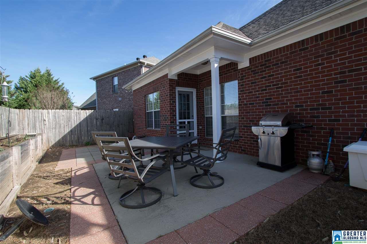 469 DAVENTRY CIR, Calera, AL 35040