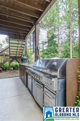 1056 KINGSTON RD, Chelsea, AL 35043