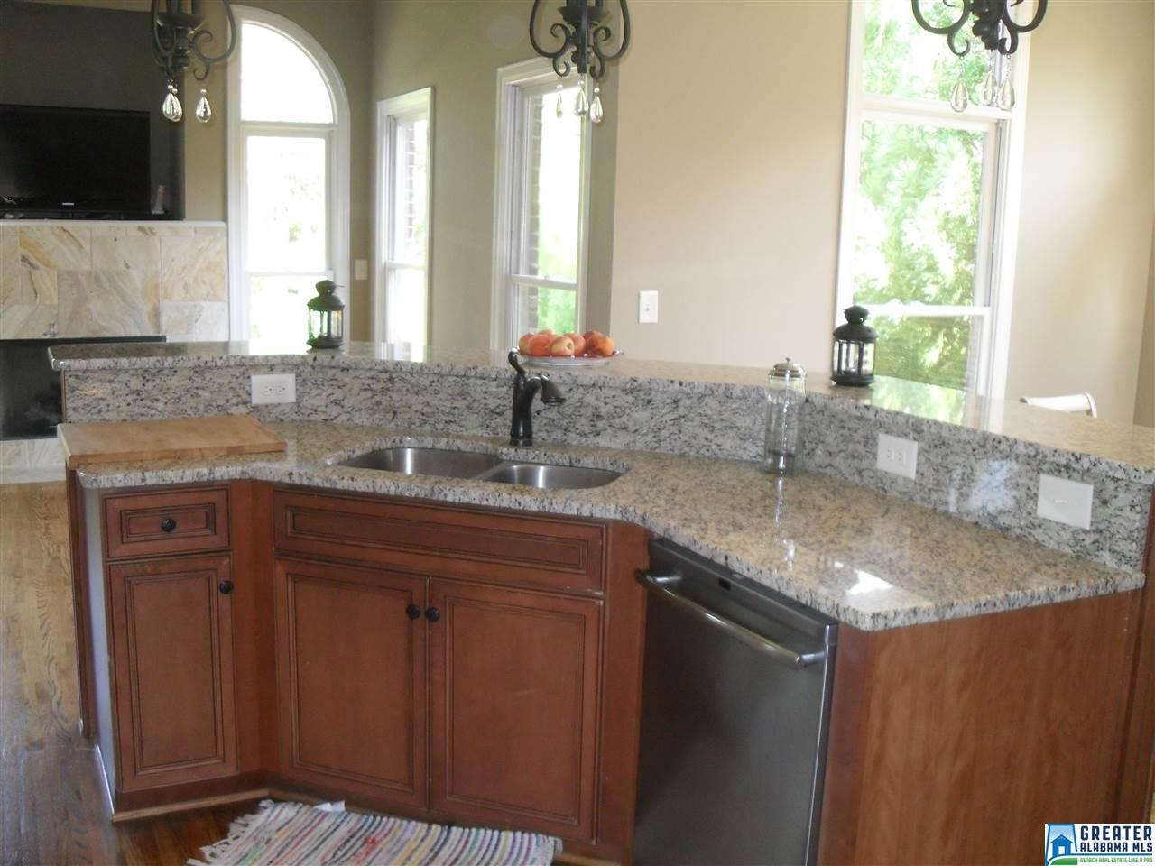 1008 KINGSTON RD, Chelsea, AL 35043