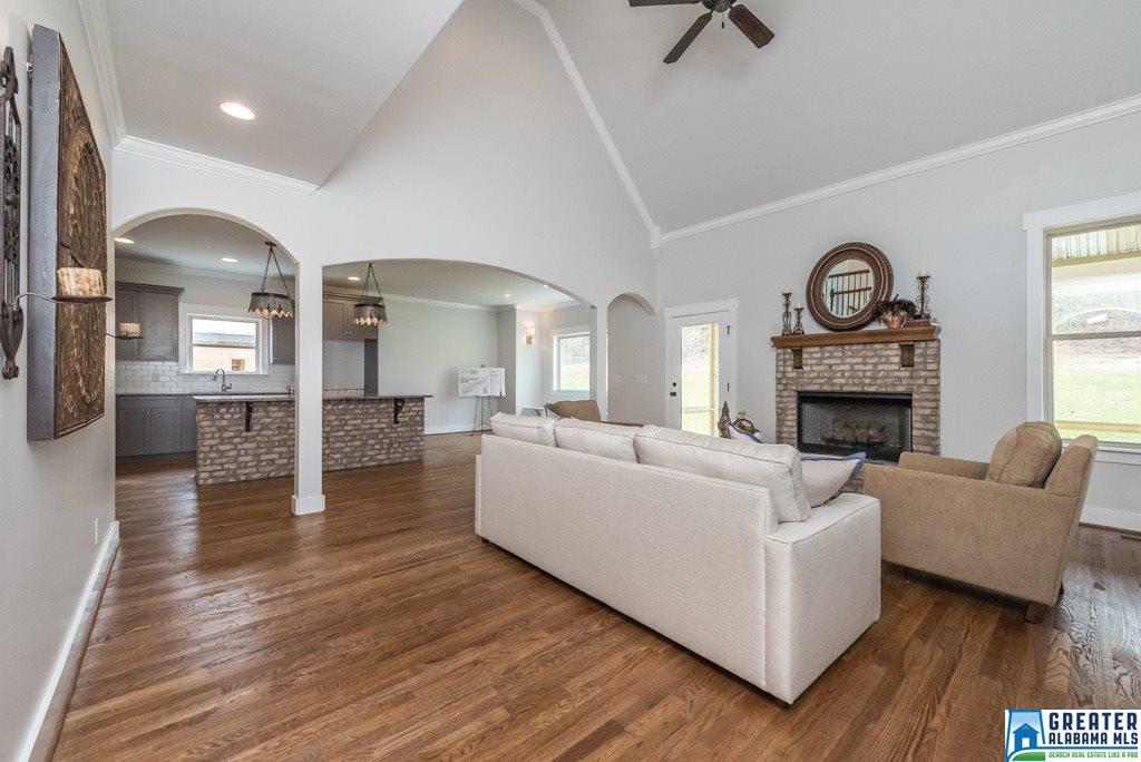 520 BENT CREEK TRC, Pelham, AL 35043