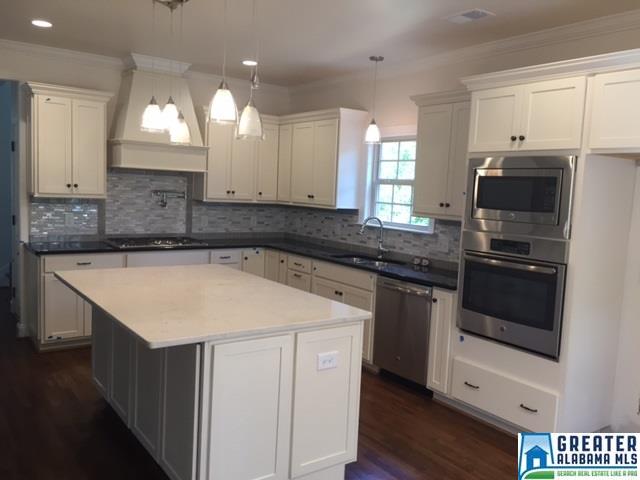 120 WILLOW BRANCH LN, Chelsea, AL 35043