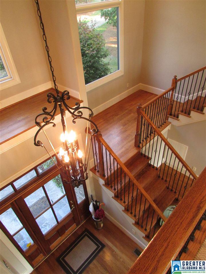 814 TARA DR, Chelsea, AL 35043