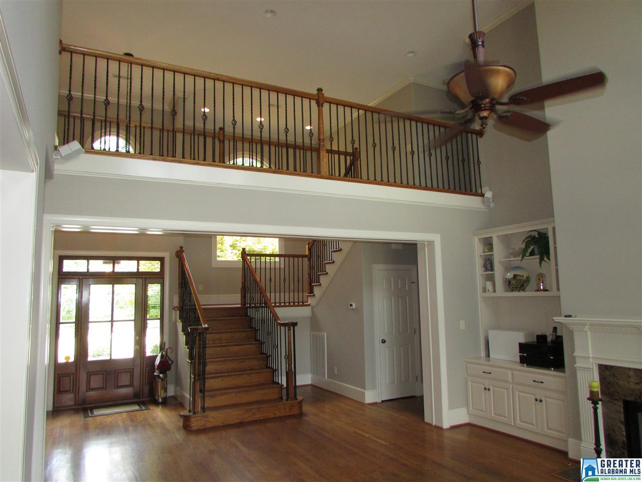 814 TARA DR, Chelsea, AL 35043