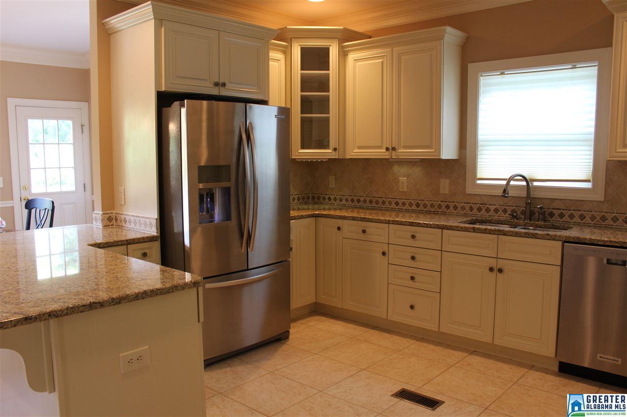 426 BRANCH LAKE DR, Chelsea, AL 35043
