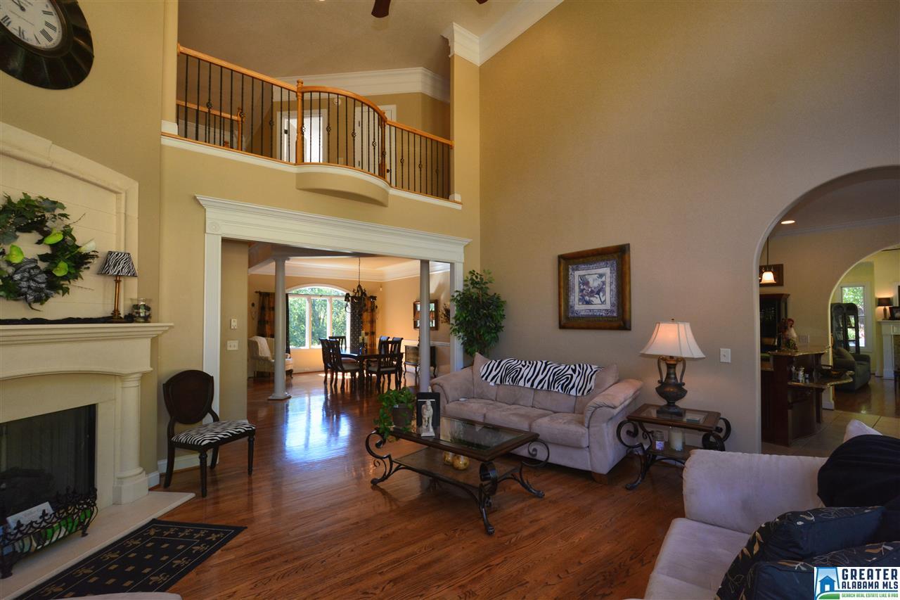1045 FERRY RD, Columbiana, AL 35051