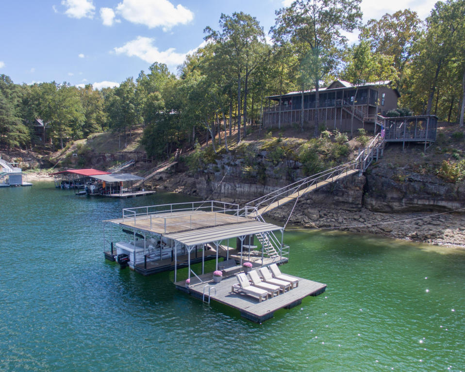 72 BLUE BIRD Rd, Crane Hill, AL 35053