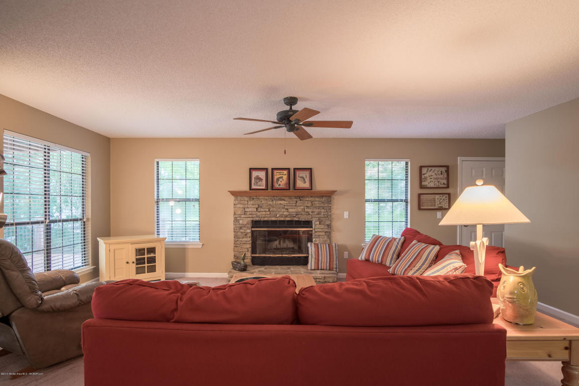 43 FINCH Rd, Crane Hill, AL 35053
