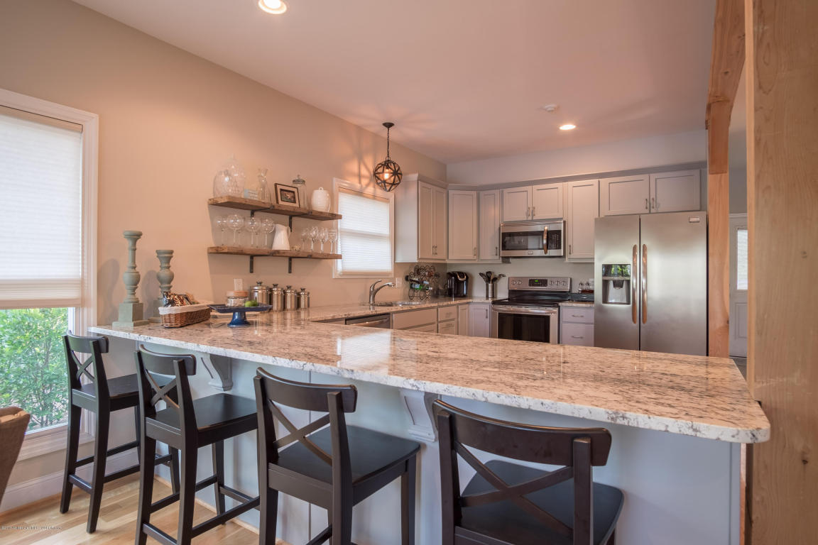 15 COUNTY ROAD 2021, Crane Hill, AL 35053