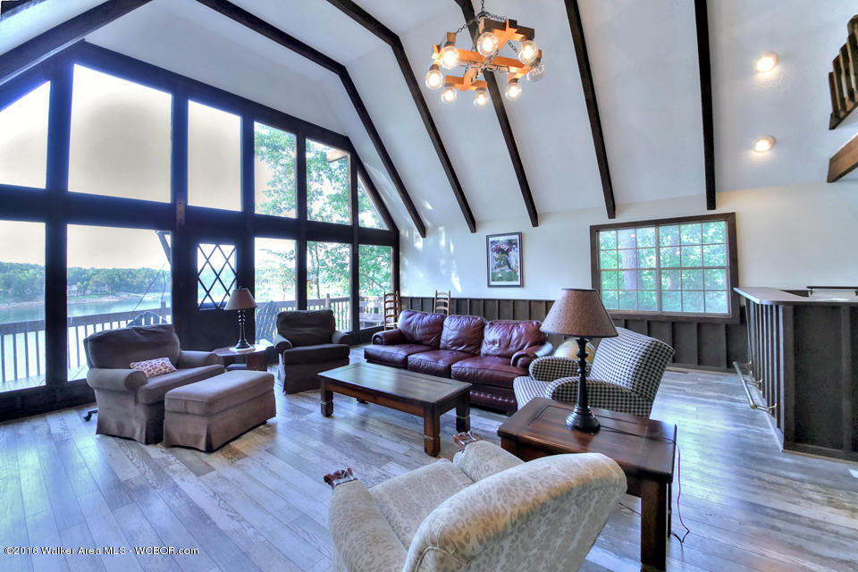 395 COUNTY ROAD 4220, Crane Hill, AL 35053