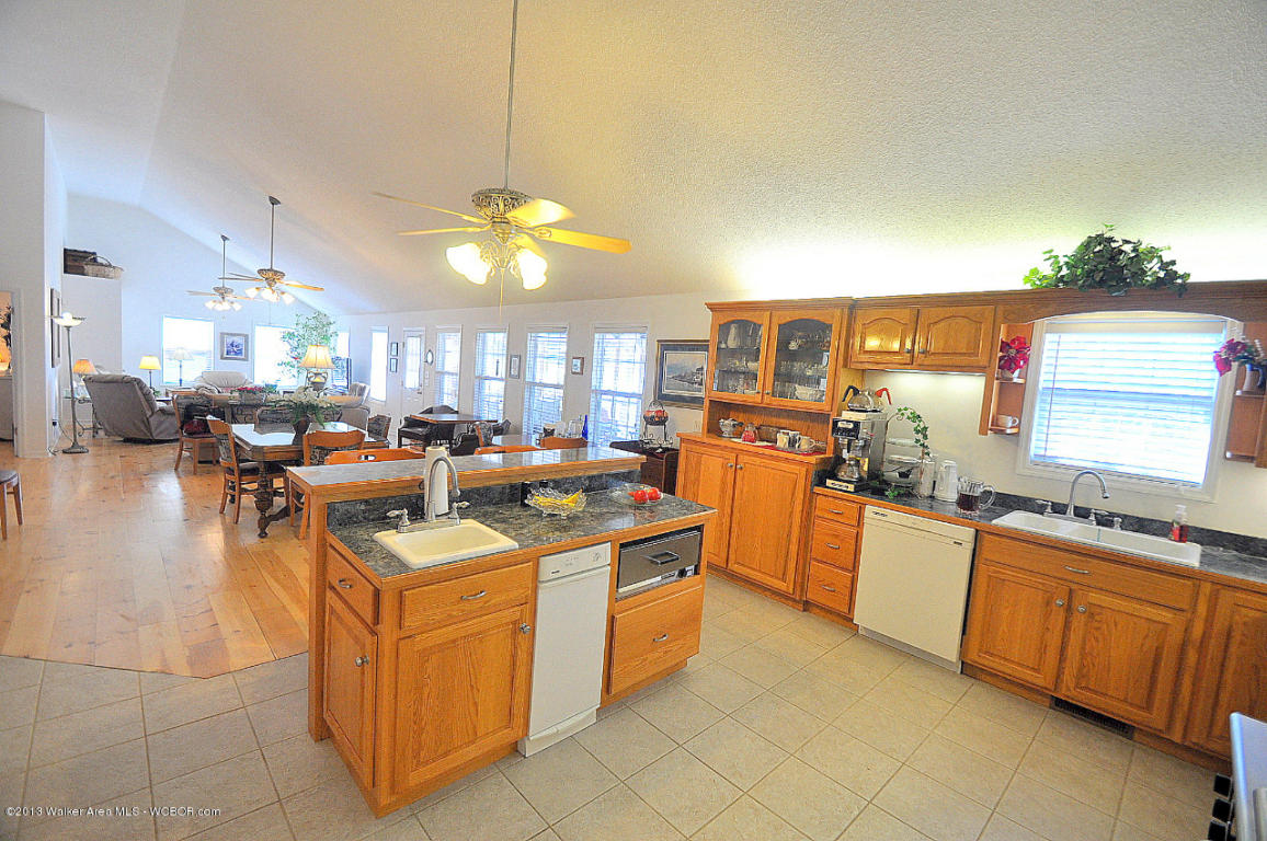 165 COUNTY ROAD 225, Crane Hill, AL 35053