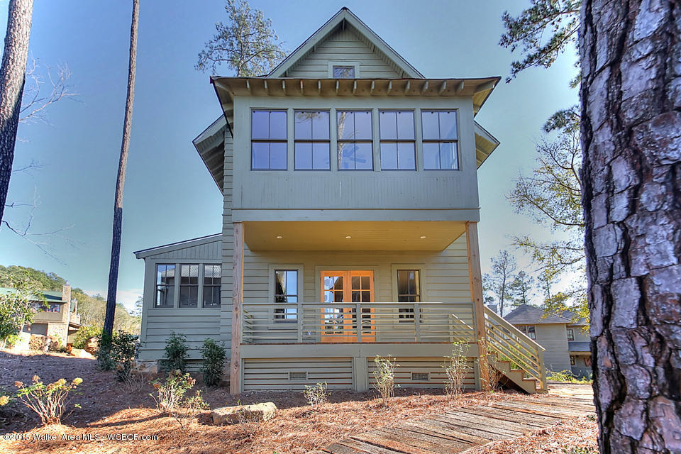 94 TURTLE POINT Dr, Crane Hill, AL 35053