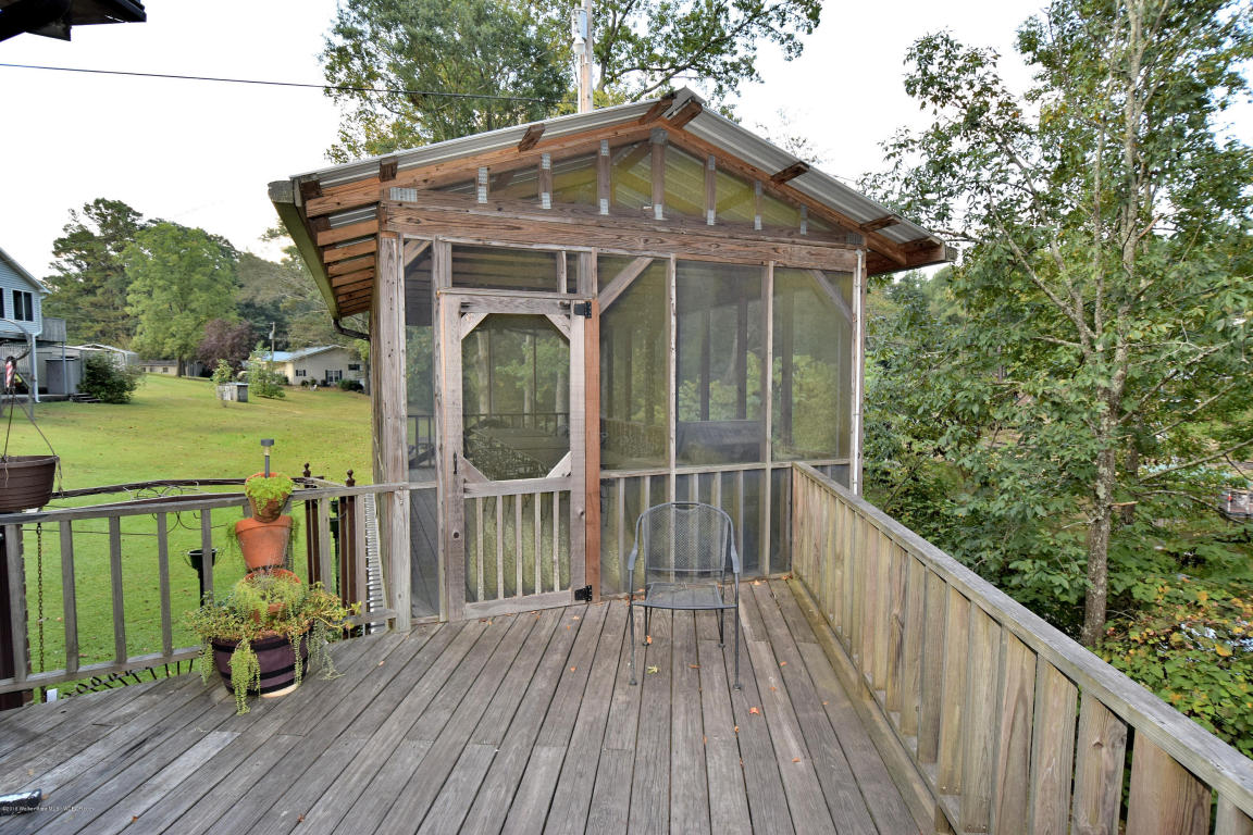 182 COUNTY ROAD 953, Crane Hill, AL 35053