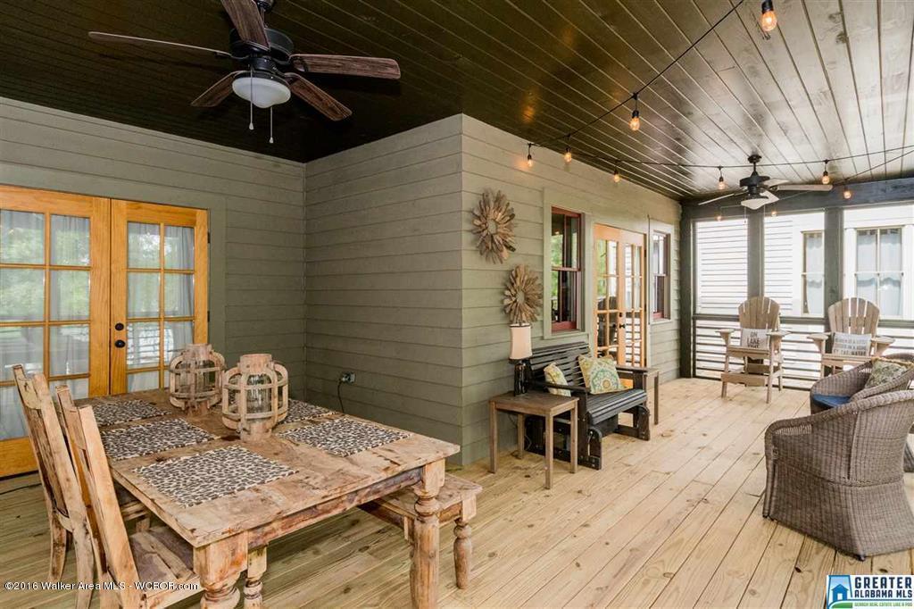 101 TURTLE POINT Dr, Crane Hill, AL 35053