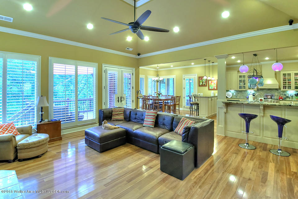 71 COUNTY ROAD 900, Crane Hill, AL 35053