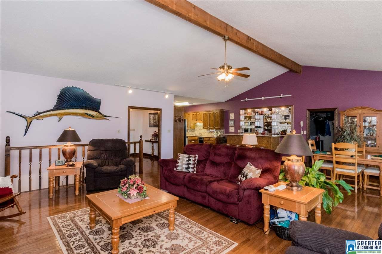 705 RIVER OAKS DR, Cropwell, AL 35054