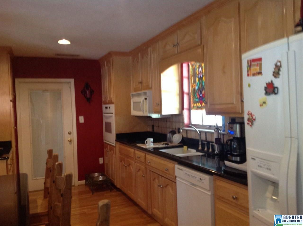 130 TREASURE ISLAND CIR, Cropwell, AL 35054