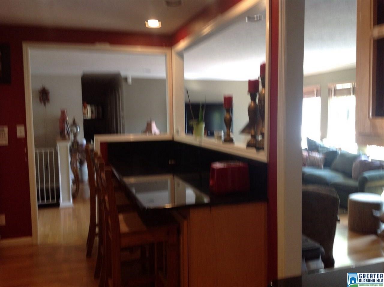 130 TREASURE ISLAND CIR, Cropwell, AL 35054