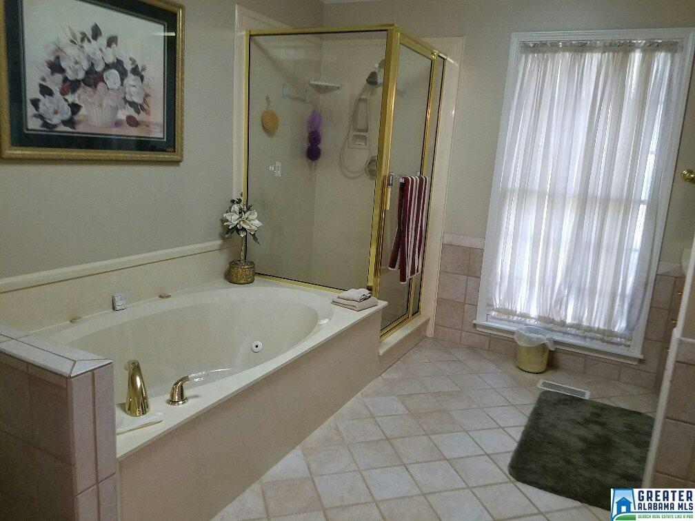 499 COOSA DR, Cropwell, AL 35054