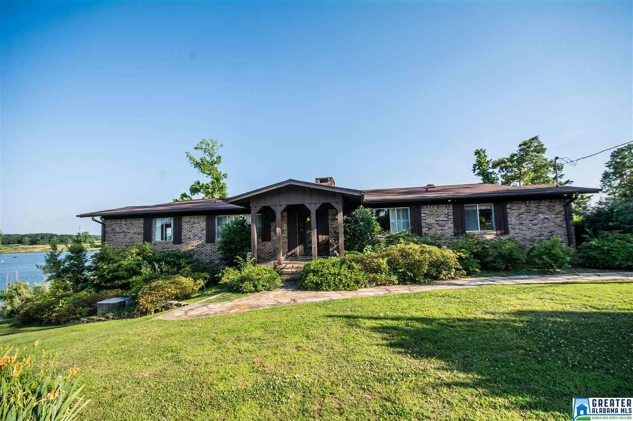 144 HOLIDAY ESTATES DR, Cropwell, AL 35054