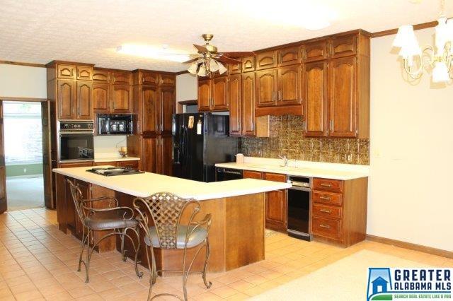 870 RIVER OAKS DR, Cropwell, AL 35054