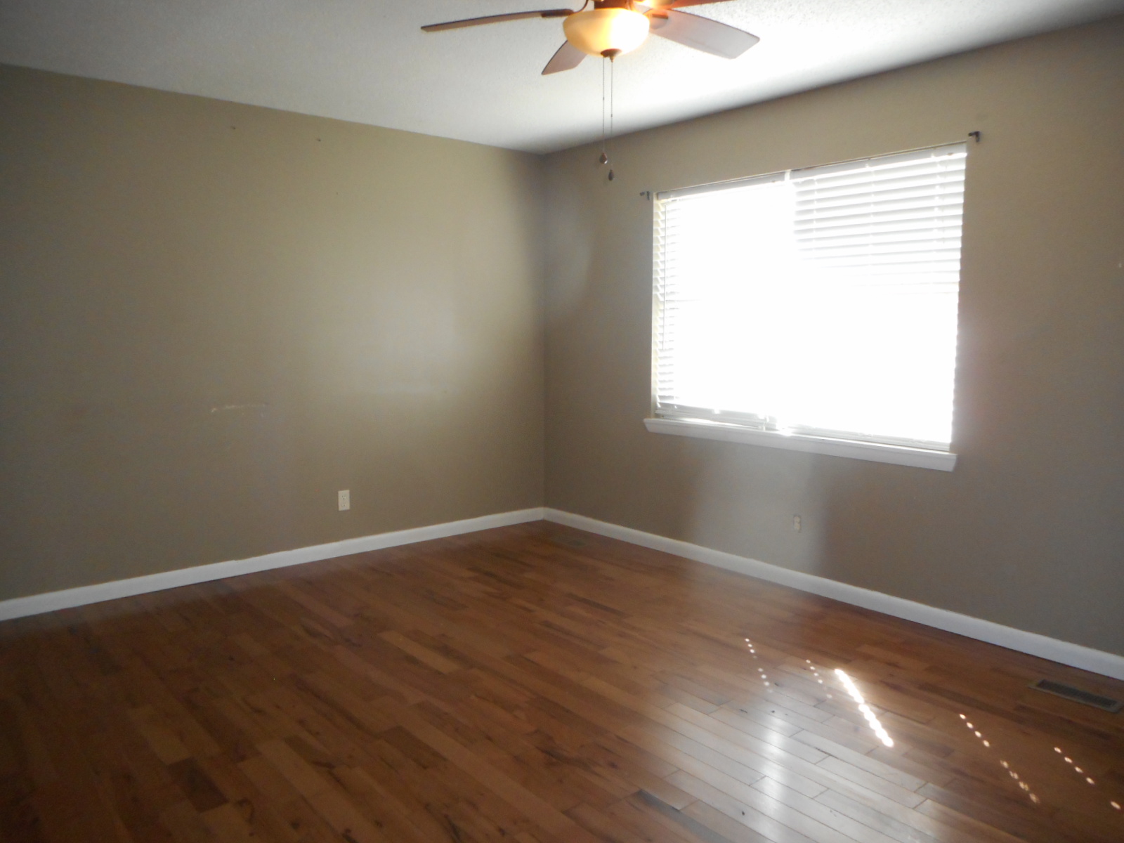 85 COUNTY ROAD 705, Holly Pond, AL 35055