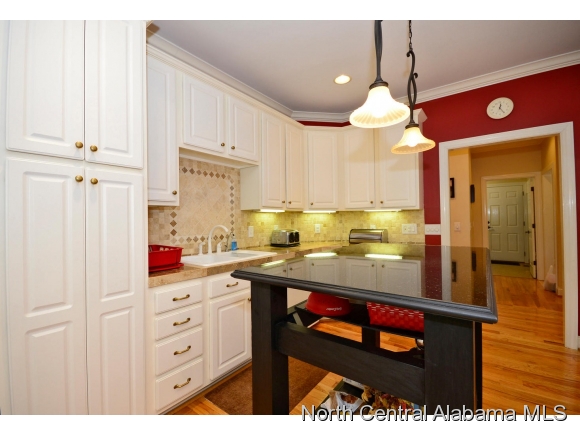 1600 RYAN CREEK RD, Cullman, AL 35055
