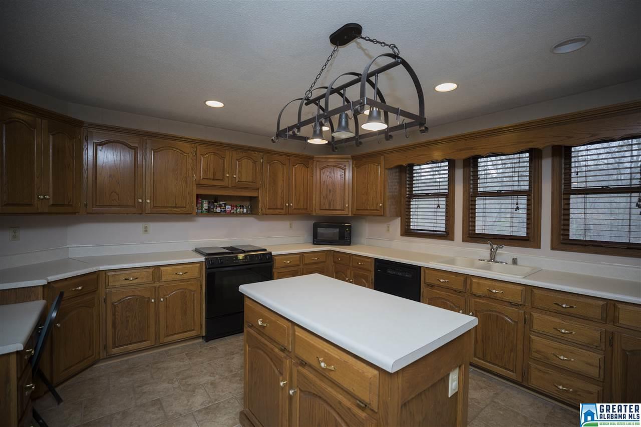 4215 HUMBER RD, Dora, AL 35062