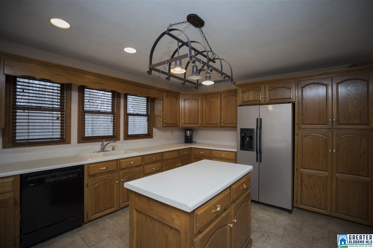4215 HUMBER RD, Dora, AL 35062