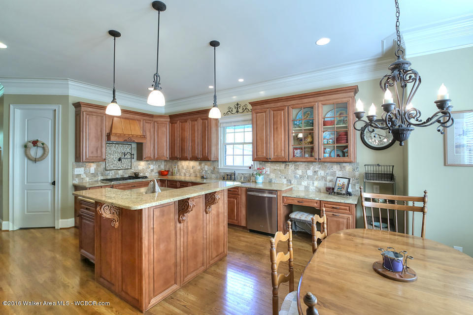 113 OAK HILL, Dora, AL 35062