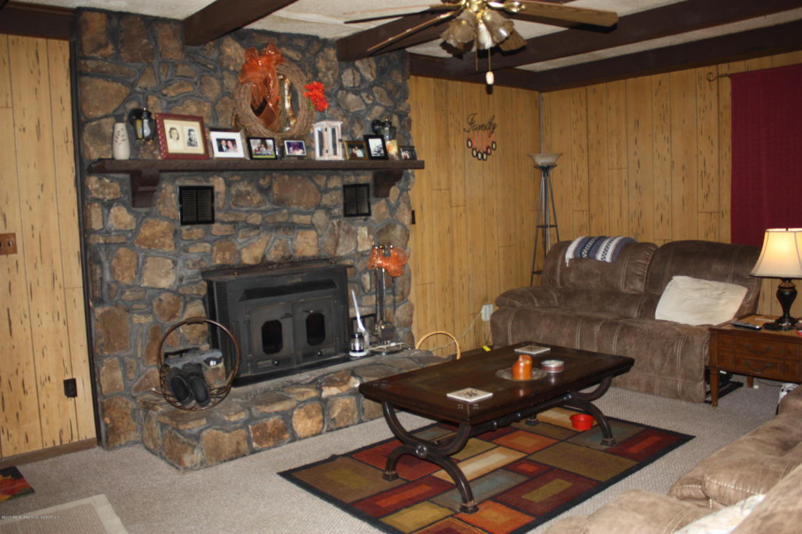 31 CUPPS Ln, Empire, AL 35063
