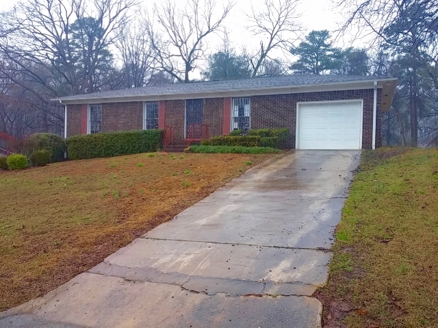 417 Fair Oaks DrFairfield, AL, 35064Jefferson County