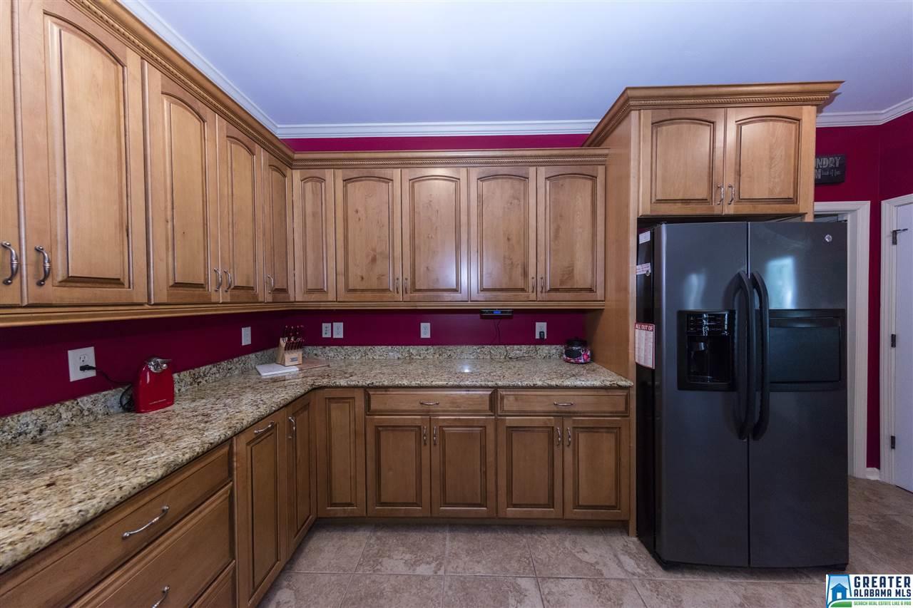 1116 ELLARD RD, Fultondale, AL 35068