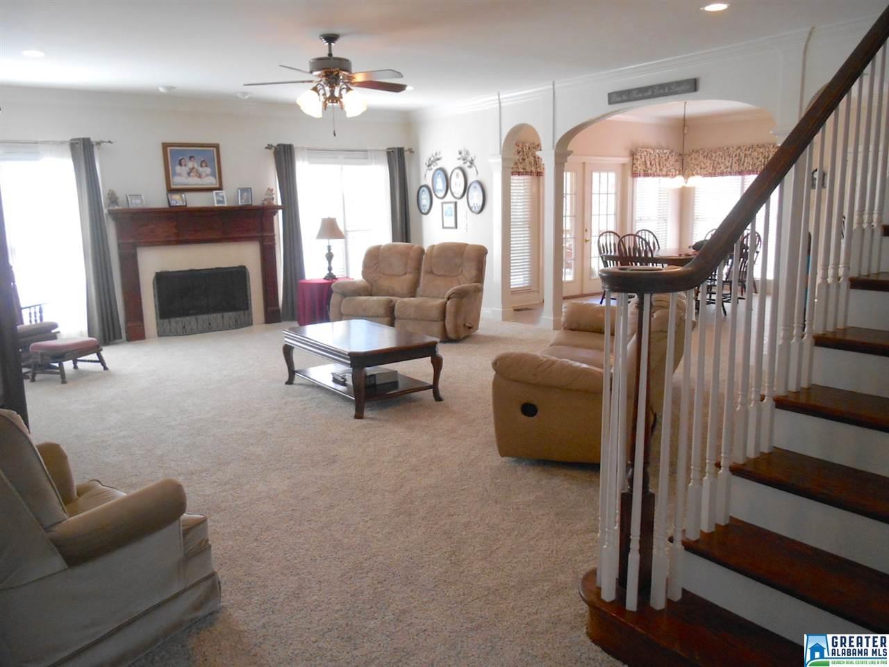 5346 PINE NEEDLE DR, Gardendale, AL 35071
