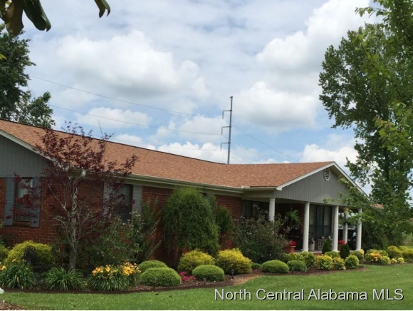 302 NW WEST DRIVE, Hanceville, AL 35077