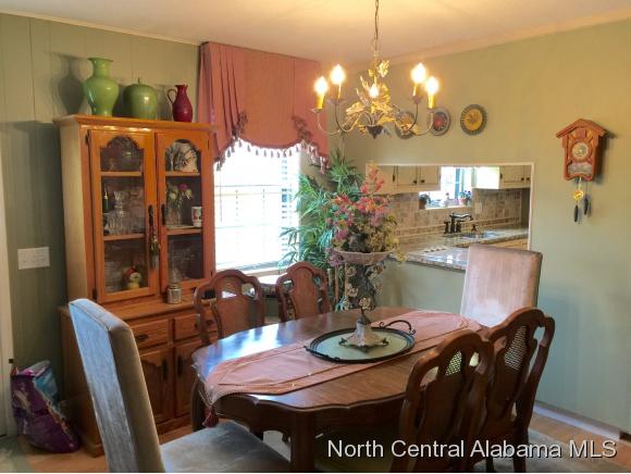 302 NW WEST DRIVE, Hanceville, AL 35077