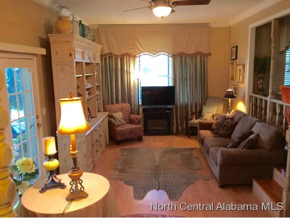 302 NW WEST DRIVE, Hanceville, AL 35077
